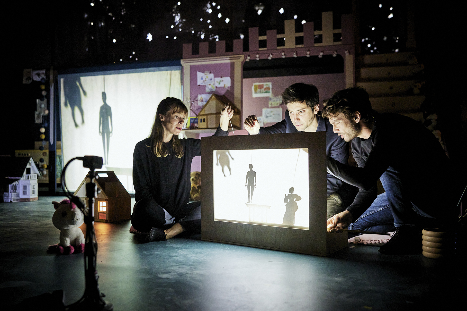 GRETEL, HANSEL ET LES AUTRES